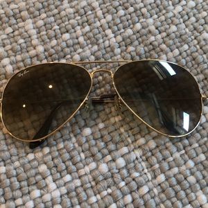 Ray Ban Sunglasses - 3025 Large